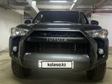 Toyota 4Runner 2018 года за 19 900 000 тг. в Алматы – фото 2