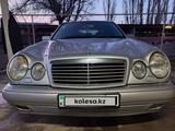 Mercedes-Benz E 320 1999 годаүшін4 100 000 тг. в Кордай