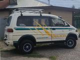 Mitsubishi Delica 1995 годаүшін3 700 000 тг. в Алматы – фото 3