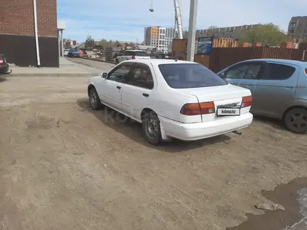 Nissan Sunny 1997 года за 1 090 000 тг. в Петропавловск – фото 5