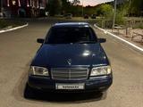 Mercedes-Benz C 200 1996 года за 2 300 000 тг. в Караганда – фото 4