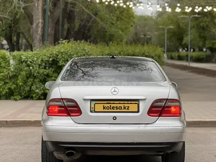 Mercedes-Benz CLK 200 1998 года за 2 200 000 тг. в Караганда