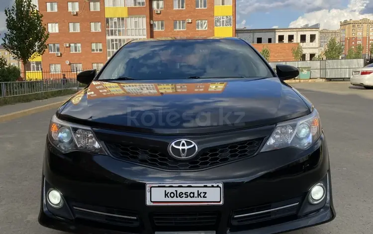 Toyota Camry 2013 года за 5 800 000 тг. в Актобе
