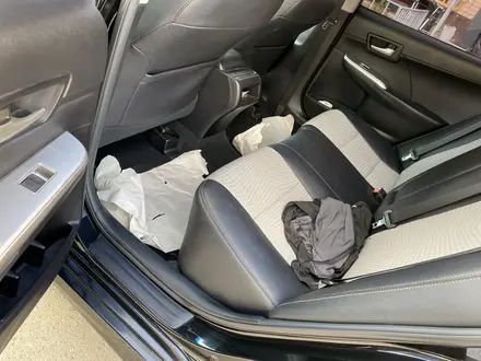 Toyota Camry 2013 года за 5 800 000 тг. в Актобе – фото 10