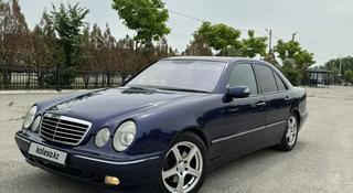 Mercedes-Benz E 320 2001 годаүшін4 400 000 тг. в Тараз