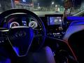 Toyota Camry 2022 года за 11 900 000 тг. в Астана