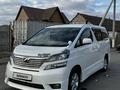 Toyota Vellfire 2010 года за 10 500 000 тг. в Астана – фото 2