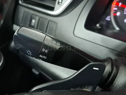 Toyota Camry 2015 года за 6 690 000 тг. в Астана – фото 26