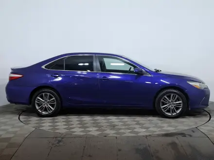 Toyota Camry 2015 года за 6 690 000 тг. в Астана – фото 4