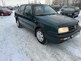 Volkswagen Vento 1995 года за 1 670 000 тг. в Кабанбай батыра (Целиноградский р-н) – фото 4