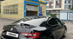 Skoda Superb 2018 года за 10 500 000 тг. в Алматы – фото 3
