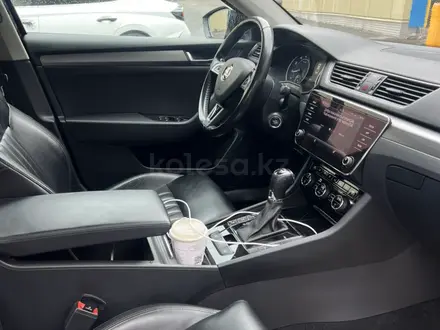 Skoda Superb 2018 года за 10 500 000 тг. в Алматы – фото 5