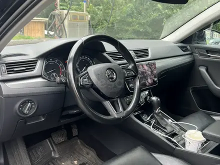 Skoda Superb 2018 года за 10 500 000 тг. в Алматы – фото 10