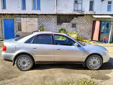 Audi A4 2000 года за 2 600 000 тг. в Астана – фото 3