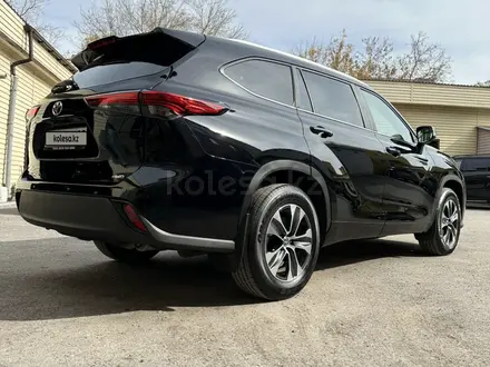 Toyota Highlander 2023 года за 28 000 000 тг. в Караганда – фото 21