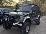 Toyota Land Cruiser Prado 1993 года за 7 500 000 тг. в Караганда