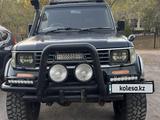 Toyota Land Cruiser Prado 1993 года за 7 500 000 тг. в Караганда – фото 2
