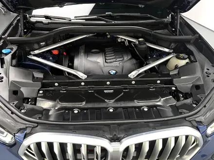 BMW X6 XDrive 40i 2023 года за 39 000 000 тг. в Алматы – фото 7