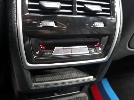 BMW X6 XDrive 40i 2023 года за 39 000 000 тг. в Алматы – фото 19