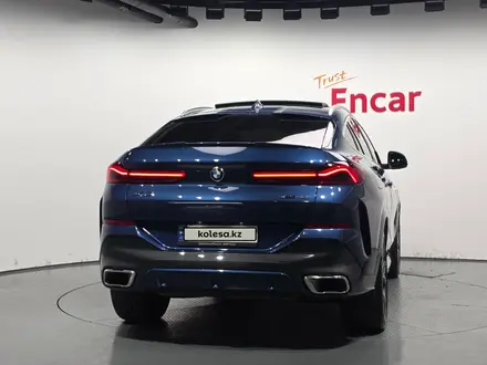BMW X6 XDrive 40i 2023 года за 39 000 000 тг. в Алматы – фото 4