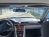 Mercedes-Benz E 230 1992 годаfor1 600 000 тг. в Тараз – фото 4