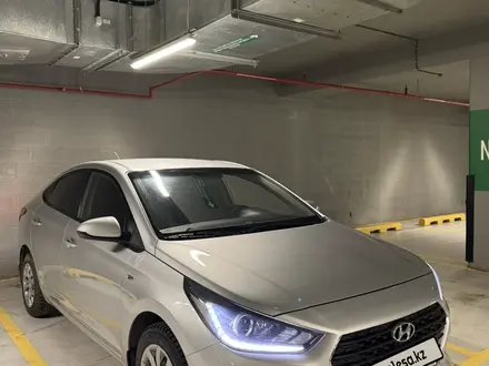 Hyundai Accent 2019 года за 7 300 000 тг. в Астана – фото 5