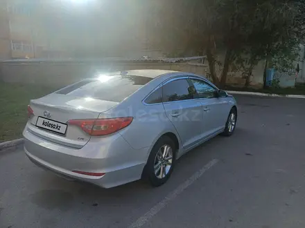 Hyundai Sonata 2016 года за 6 700 000 тг. в Астана – фото 2