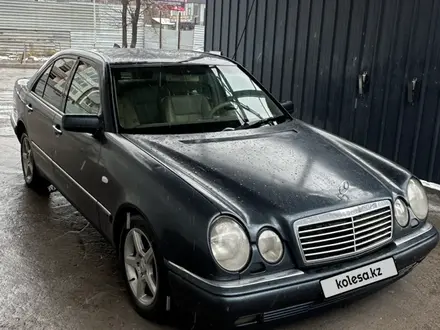 Mercedes-Benz E 280 1999 года за 2 200 000 тг. в Алматы – фото 6