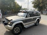 Mitsubishi Pajero 1993 годаүшін2 400 000 тг. в Алматы