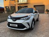 Toyota C-HR 2019 года за 11 000 000 тг. в Атырау – фото 2