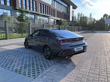 Hyundai Elantra 2023 года за 10 100 000 тг. в Актобе – фото 10