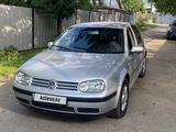 Volkswagen Golf 2002 годаүшін2 500 000 тг. в Алматы