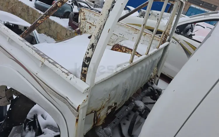 Задний борт хайлюкс 2010 ж за 300 000 тг. в Павлодар