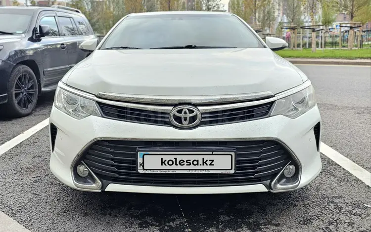Toyota Camry 2016 года за 10 000 000 тг. в Астана