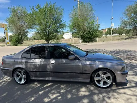 BMW 530 2001 года за 3 800 000 тг. в Алматы – фото 8