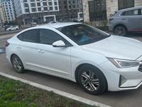 Hyundai Elantra 2019 годаүшін7 700 000 тг. в Астана