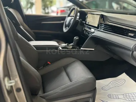 Toyota Camry Prestige 2026 года за 21 190 000 тг. в Астана – фото 12
