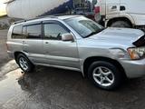 Toyota Highlander 2001 годаүшін5 200 000 тг. в Караганда – фото 3