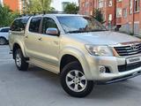 Toyota Hilux 2013 года за 13 300 000 тг. в Усть-Каменогорск – фото 2