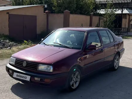 Volkswagen Vento 1994 года за 1 400 000 тг. в Тараз – фото 3