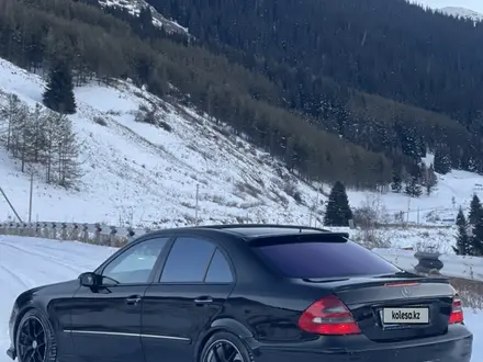 Mercedes-Benz E 500 2002 года за 8 000 000 тг. в Алматы – фото 27