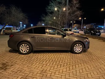 Chevrolet Cruze 2011 года за 3 500 000 тг. в Кызылорда – фото 9