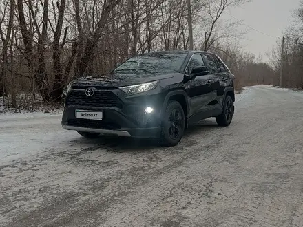 Toyota RAV4 2021 года за 15 000 000 тг. в Усть-Каменогорск