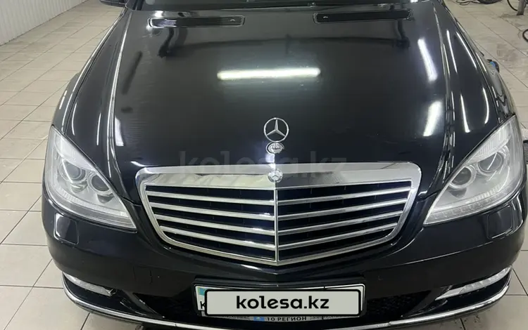 Mercedes-Benz S 350 2010 года за 11 500 000 тг. в Костанай