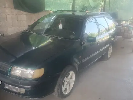 Volkswagen Passat 1996 года за 1 300 000 тг. в Шымкент