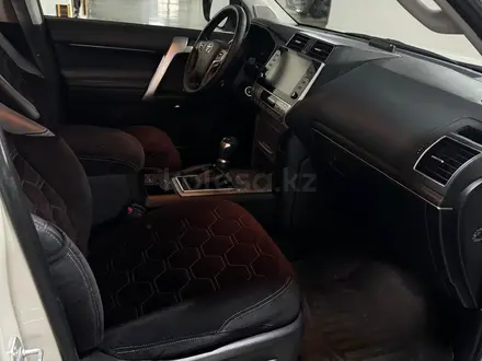 Toyota Land Cruiser Prado 2021 года за 26 500 000 тг. в Астана – фото 21