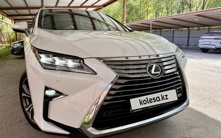 Lexus RX 300 2019 годаfor22 000 000 тг. в Актобе