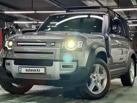 Land Rover Defender 2022 года за 50 800 000 тг. в Алматы – фото 4