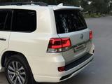 Toyota Land Cruiser 2016 года за 29 500 000 тг. в Алматы – фото 5