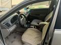 Toyota Camry 2003 годаүшін5 500 000 тг. в Актобе – фото 3